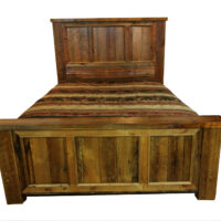 RUSTIC-LODGE-RECLAIMED-BARNWOOD-BED-BIG-SKY
