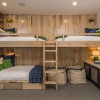 HardMaple-BuiltIn-Bunk-Room-1