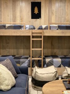 HardMaple-BuiltIn-Bunk-Room-4