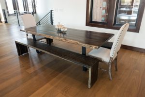 Live-edge-table-with-metal-legs-2