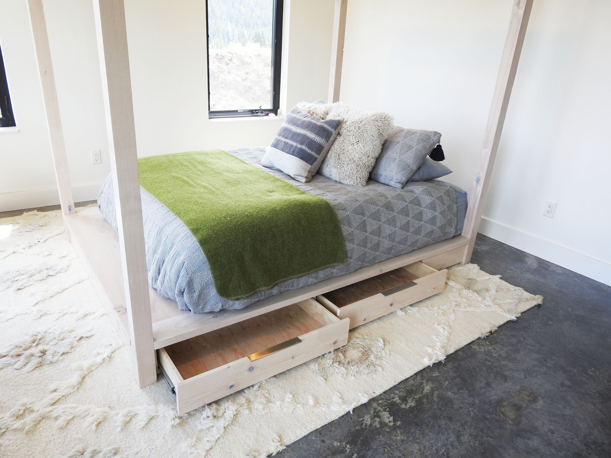 custom-canopy-bed-w_d-sw-ald-1