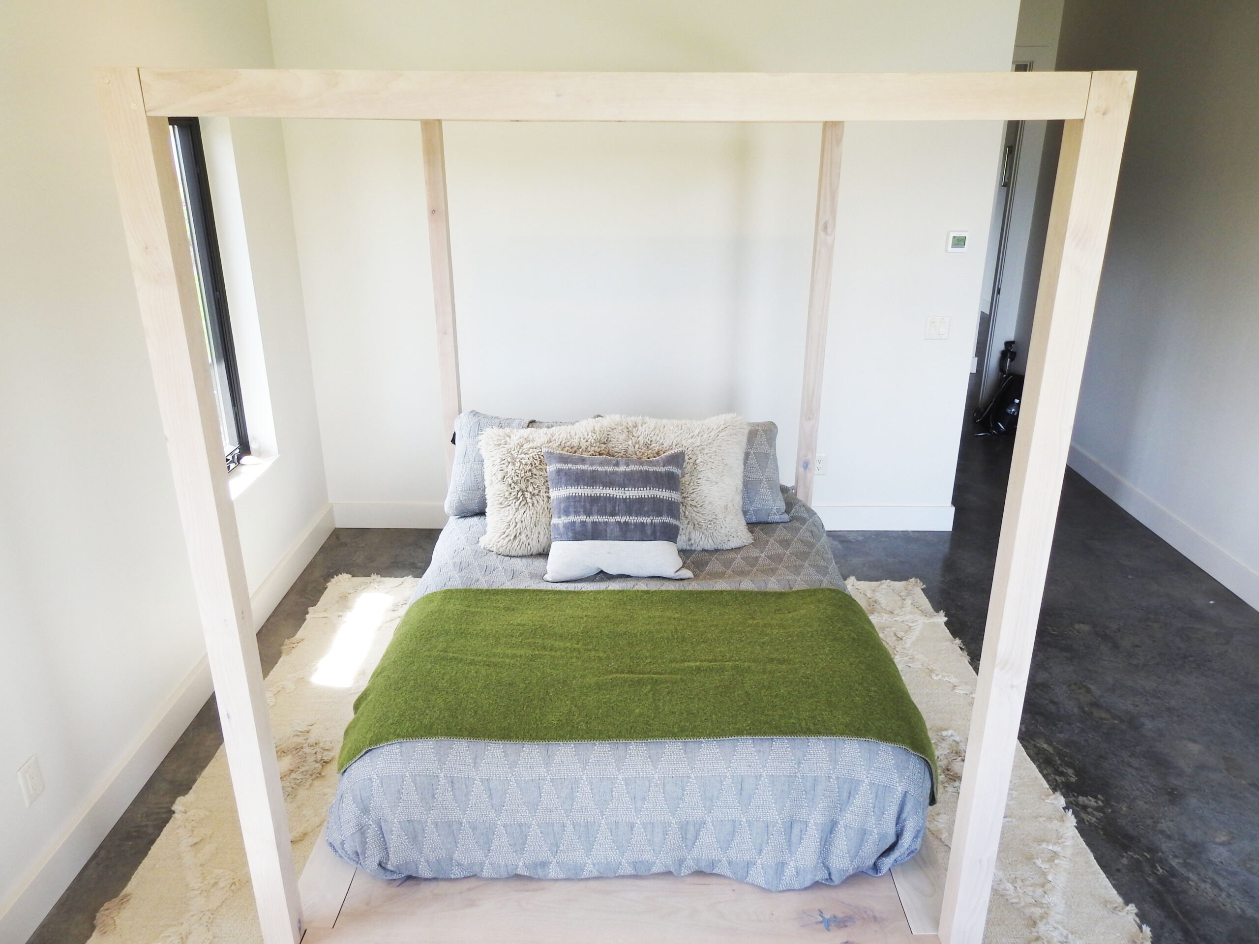 custom-canopy-bed-w_d-sw-ald-3